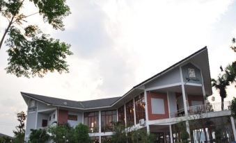Tre Nguon Thanh Thuy Resort