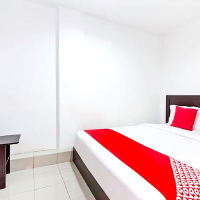 Bilik Double Standard Kupon OYO 321 Hotel D'Elegant