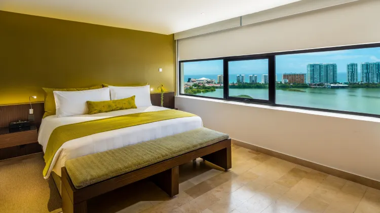 InterContinental Presidente Cancun Resort Room