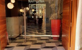 Navona Theatre Hotel