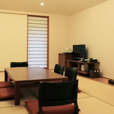 和風デラックスルーム(浴室) 知恩院 和順会館 クーポン