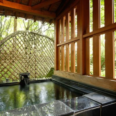[Room With Open-air Hot Spring Bath For Two Rooms, First Month] 12 And A Half Tatami Mats + 6 Tatami Mats ■ NA [Japanese Room] [Non-smoking]