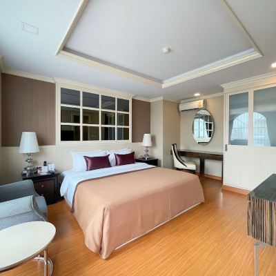 Executive Two Bedroom Suite