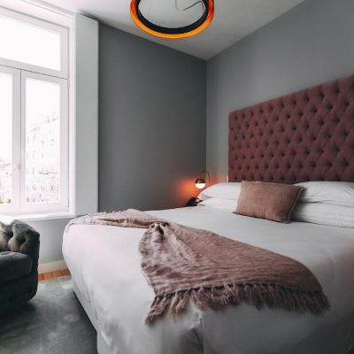 Two-Bedroom Deluxe Apartment Torel Palace Lisbon Promo Code