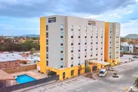 City Express by Marriott Caborca Hotel a 