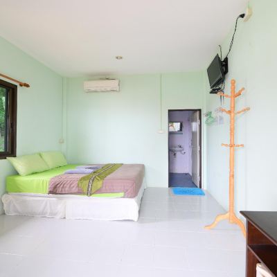 Air Conditioning Bungalow - 1 Double Bed (2 People)