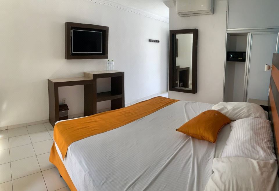 标准双人房， 1 张特大床