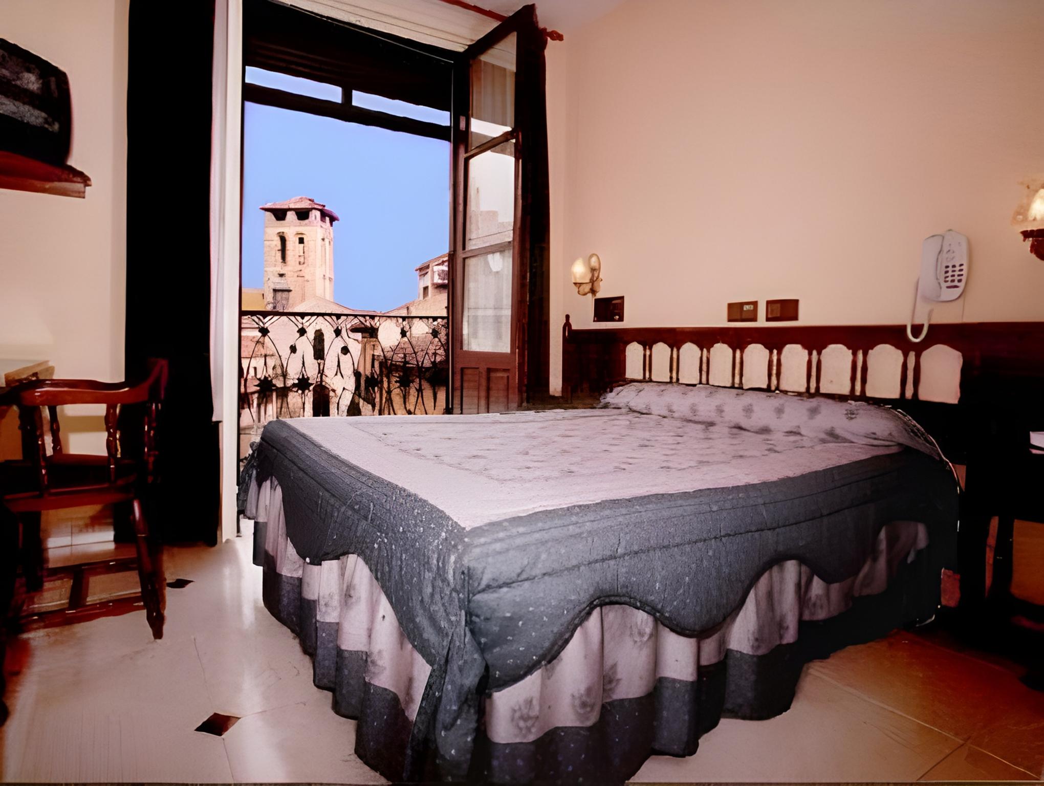 Hotel don jaime segovia