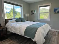 Eagle’s Nest River and Mountain View.  Walking Distance to the Airport.