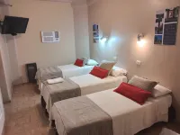 Camino Real Hotel のホテル