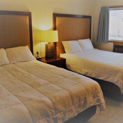 Studio, 2 Queen Beds, Non Smoking, Refrigerator & Microwave Edgewater Inn Promo Code