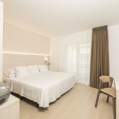 Comfort Triple Room Hotel Marsol Promo Code