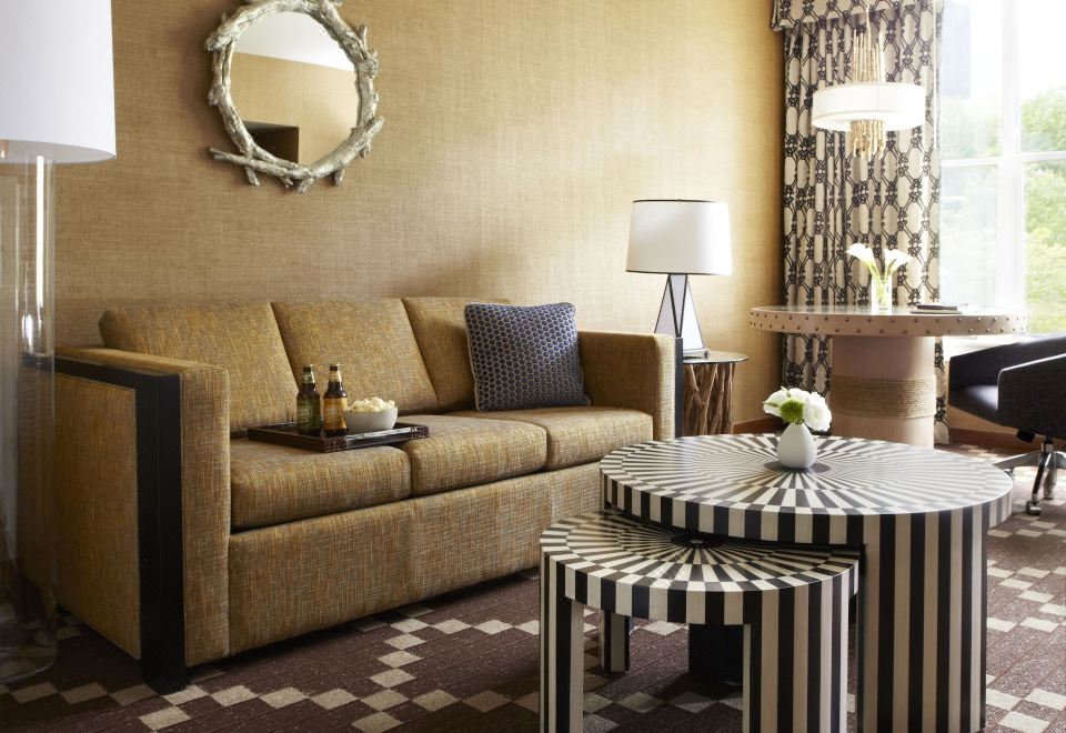 威拉米特河景特大床套房（帶壁爐）