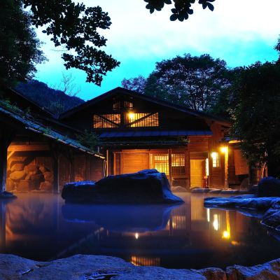 和室（18㎡）、川の景色 黒川温泉 やまびこ旅館 クーポン