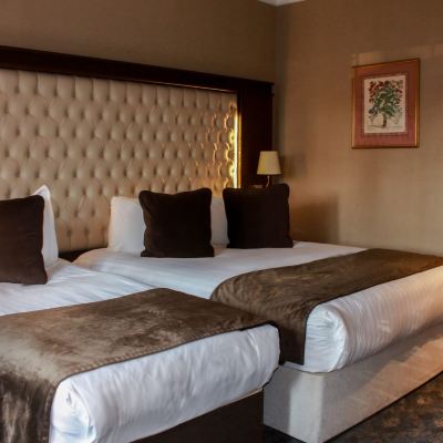Triple Room Warren House Promo Code