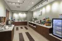 Holiday Inn Express VISALIA - SEQUOIA GATEWAY AREA by IHG