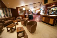 Albert Hotel