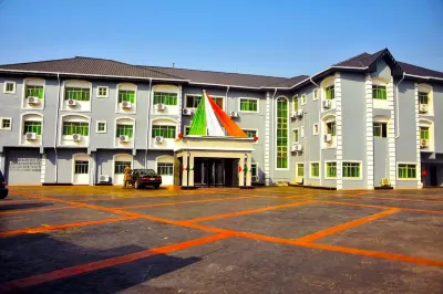 New Point Hotel and Suites Hotels in 
