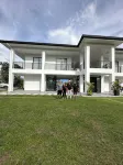 Grand Cypress Luxury Home Amazing location/ outdoor Pool, free Wifi ,Terraza Hotels in 
