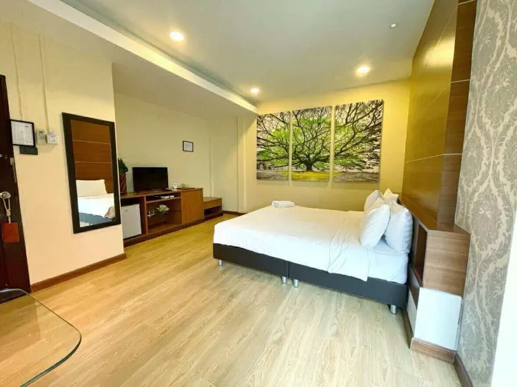 วิลลาพร้อมสระว่ายน้ำระบบน้ำตก