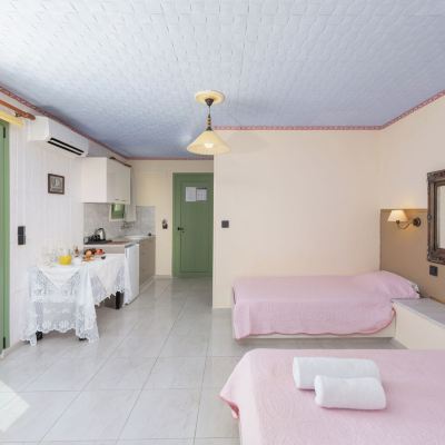 Studio, 1 Bedroom, Smoking, Balcony Senior Citizen Suite in Blue Promo Code