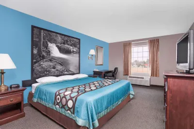 Super 8 by Wyndham Rainsville Hotels in 