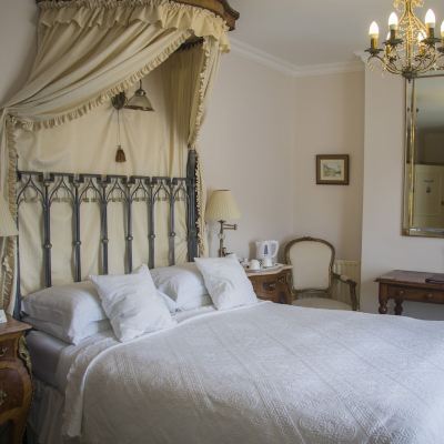 Superior Double Room, Ensuite (Leopold Room)