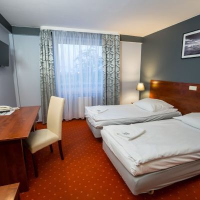 Economy Twin Room