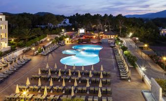 Invisa Hotel Club Cala Blanca