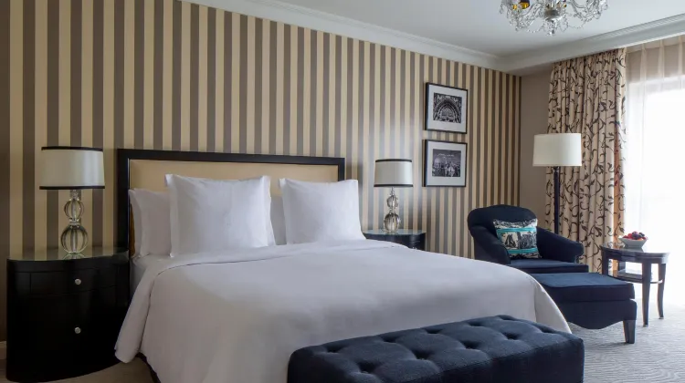 フォーシーズン ホテル プラハ 部屋