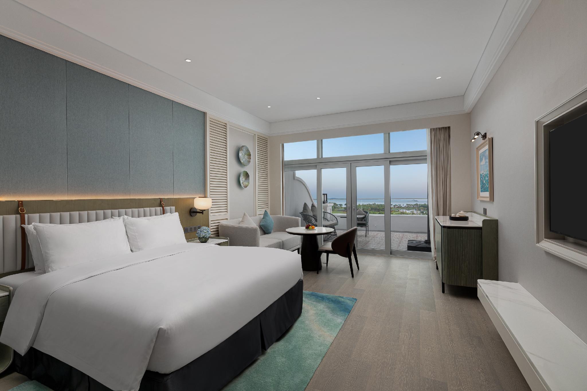 大露台豪华行政海景大床房