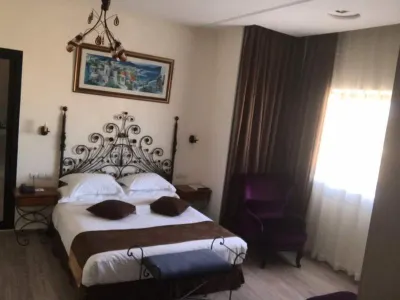 Best Western Hotel Colombe Hotels in 
