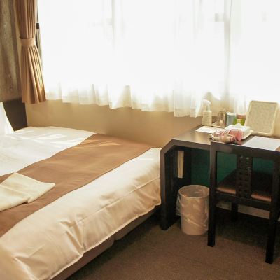 ダブルルーム(禁煙) ホテルアベスト新安城駅前 クーポン