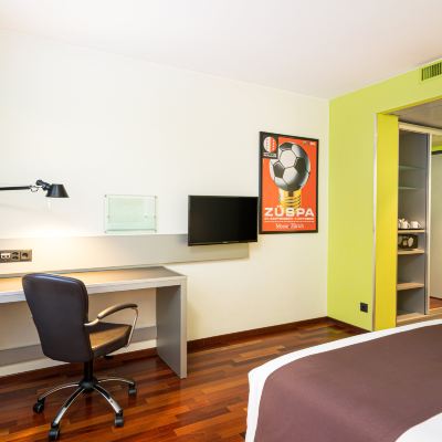 Standard Room Holiday Inn Zurich - Messe, an IHG Hotel Promo Code