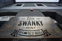 Stay Swanky Hostel Hotele w: 