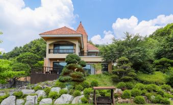 Yangpyeong Weekly Kids Pool Villa