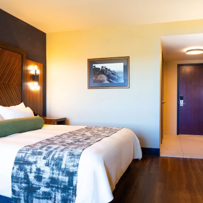 Room, Patio (King Shower) Apache Casino Hotel Promo Code