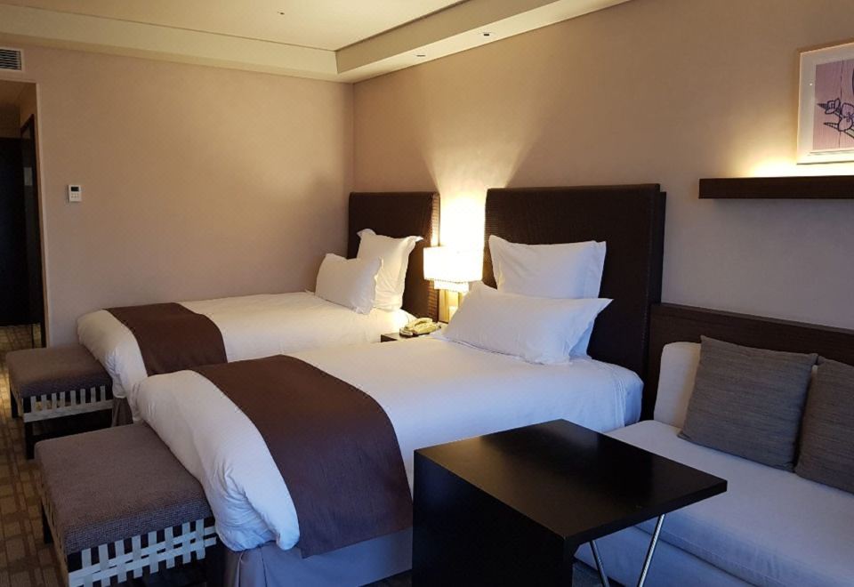 InterContinental Hotels ALPENSIA PYEONGCHANG RESORT by IHGStandard Twin Room With Village View