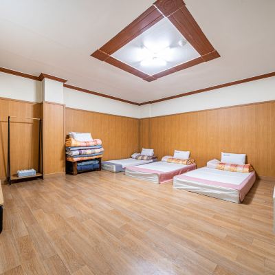 Annex-Ondol Dae (2 Bathroom) Haenam Ttangkkeut Beach 쿠폰