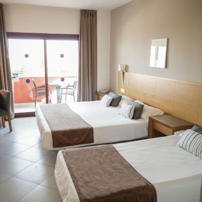 Triple Room Ohtels Campo de Gibraltar Promo Code