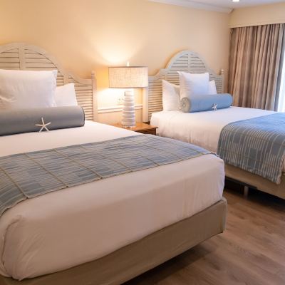 Signature Room, 2 Queen Beds, Harbor View, Ground Floor Anchor in Distinctive Waterfront Lodging Promo Code