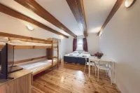 Hostel Sweet Dream Hôtels à : 