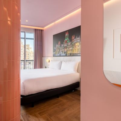 Double Room (with Gran Via Views) Ikonik Gran Vía Promo Code