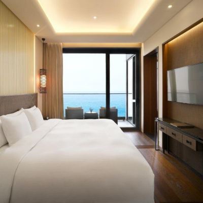 [Ananti 20 Years Journey] King Premium Room With Ocean View 20% Off 아난티 힐튼 부산 쿠폰