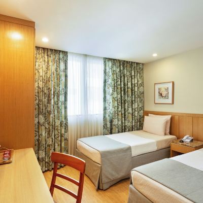 Superior Executivo Com 2 Camas De Solteiro Windsor Copa Hotel Promo Code