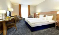 Parkhotel Weiskirchen Отели в г. 