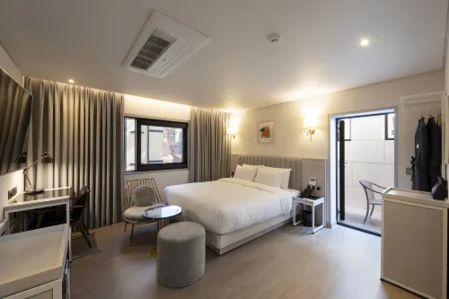 Yeonsan Hound Hotel