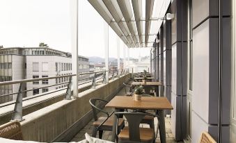 Hotel Work Life Residence am Bahnhof - Housity