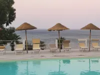 Pescasubacquea Hotels in Crotone