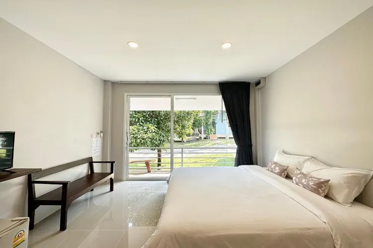 ห้องสแตนดาร์ด เตียงใหญ่ 1 เตียง